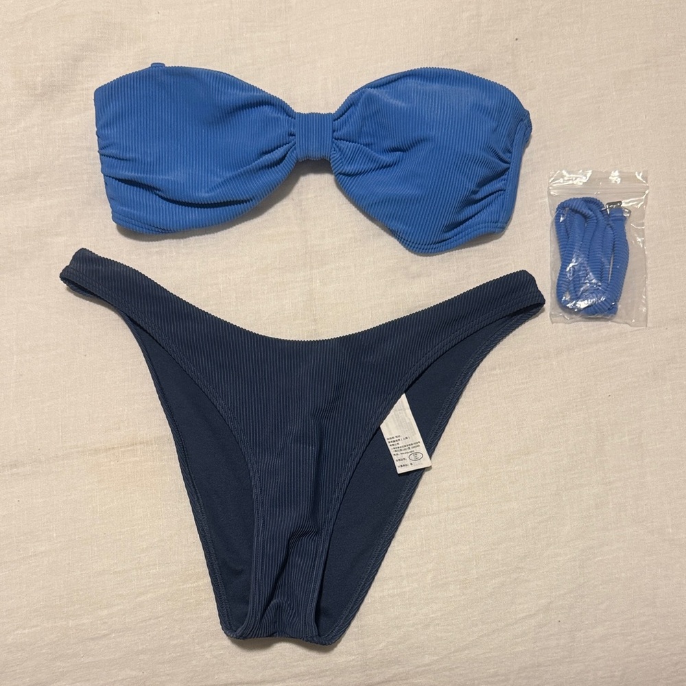 NWOT Abercrombie Blue Ribbed Bandeau Bikini Set